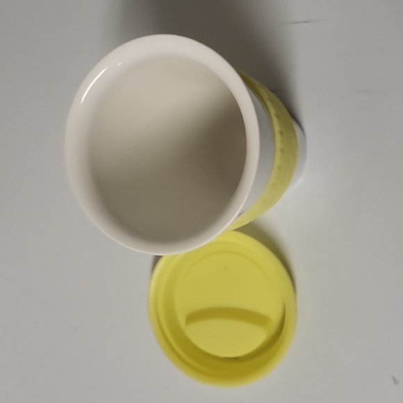 Off white Ceramic Coffee mug with Silicone Top 10oz - Picture 4 of 9